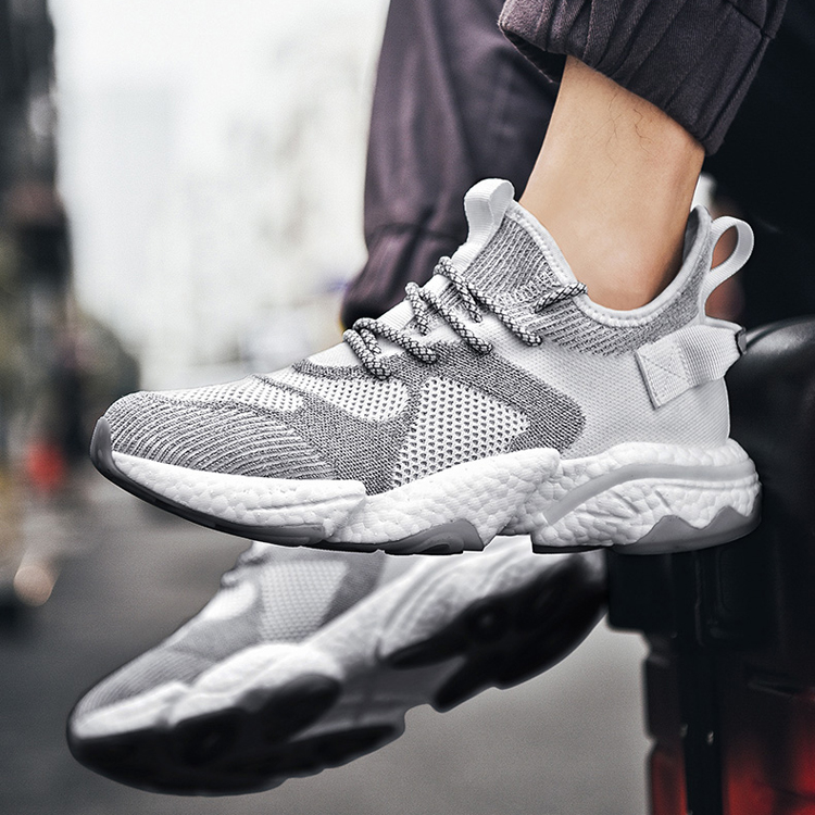 China Factory Wholesale Soft Sole Breathable Upper Men Sport Sneaker Knit Running Shoes